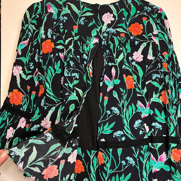 Kate Spade Romper Jardin Crepe Floral Bird Tassel Green Multicolor 10 - Picture 6 of 10
